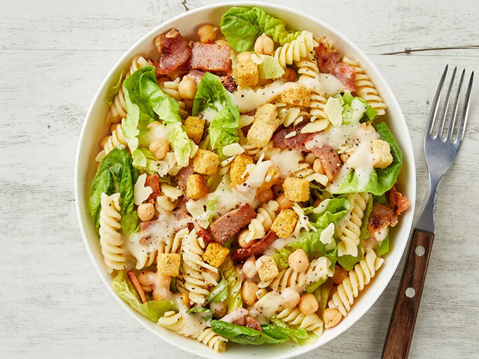 Sezar Makarna Salatası